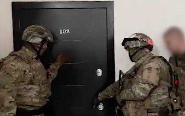 У Росії заявили про затримання "прихильників українських неонацистів"