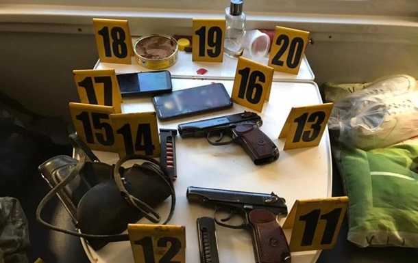 З'явилися фото з місця стрілянини військових у поїзді