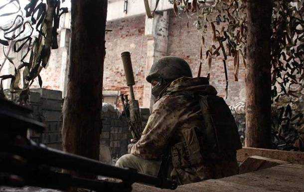 Доба в ООС: 15 обстрілів, загинув військовослужбовець