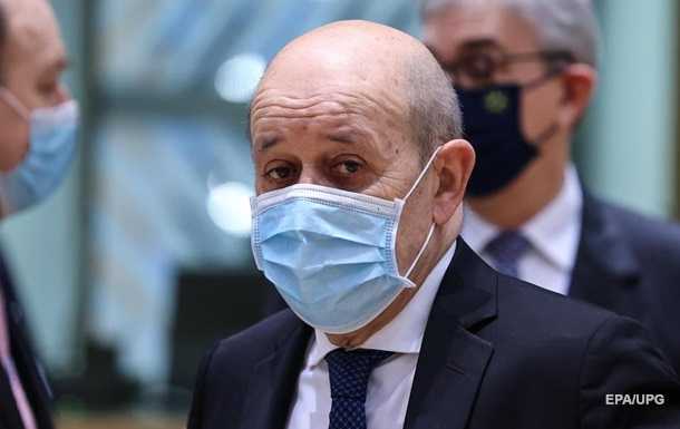 Париж назвав дії РФ "авторитарним дрейфом"