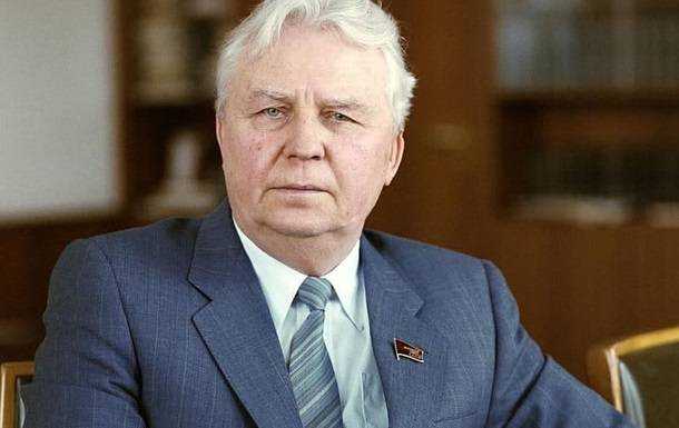 Помер колишній секретар ЦК КПРС Лігачов