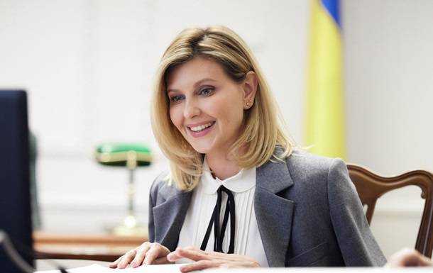 Держкошти не використовую: Зеленська відповіла на критику її стилю