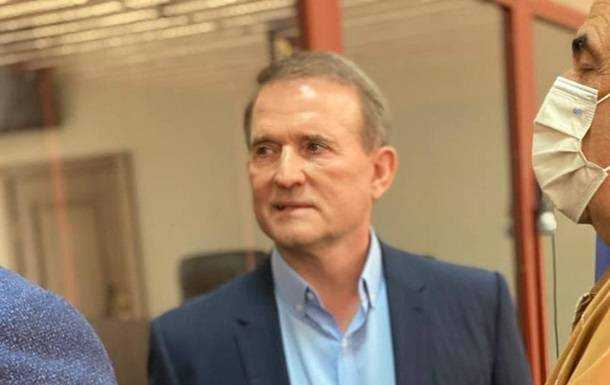 На Медведчука наділи електронний браслет