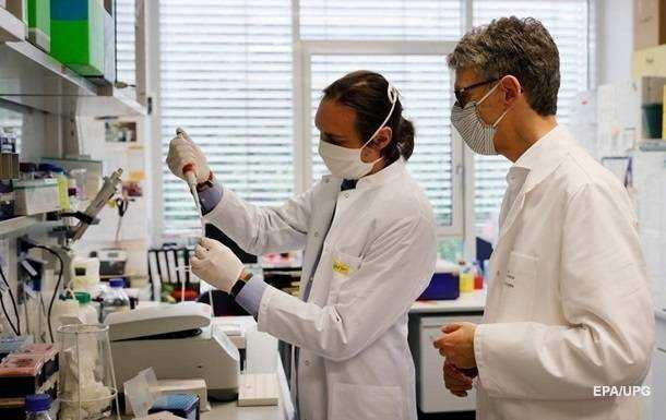 У Канаді випробовують першу рослинну COVID-вакцину