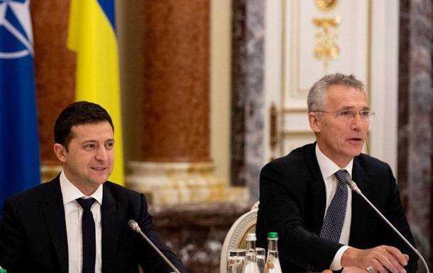 Столтенберг обговорив із Зеленським агресію РФ