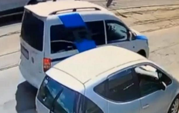 У Вінниці автомобіль збив подружжя на пішохідному переході