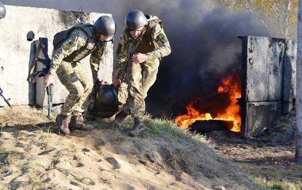 Доба в ООС: дев'ять обстрілів, у ЗСУ втрати