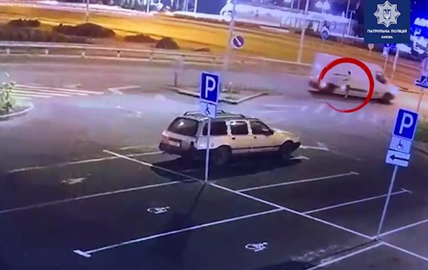 Патрульні затримали сплячого п'яного автовикрадача