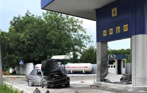 Під Києвом наркоман збив жінку і врізався в АЗС