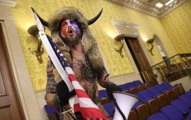 У США винесли перший тюремний вирок за захоплення Капітолію