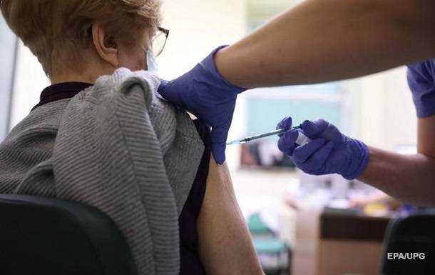 В Україні скасували запис на COVID-вакцинацію