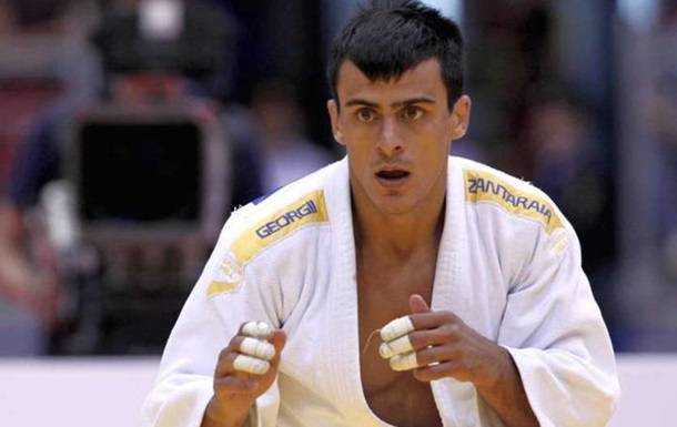 Зантарая в кривавому поєдинку здолав іспанця на старті Олімпіади-2020