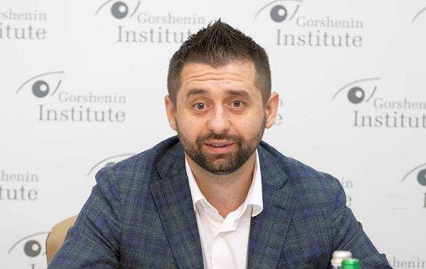 Арахамія про відмову від ядерної зброї: Могли б шантажувати