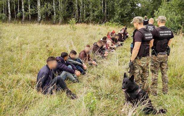 У Польщі прикордонники затримали 349 нелегальних мігрантів