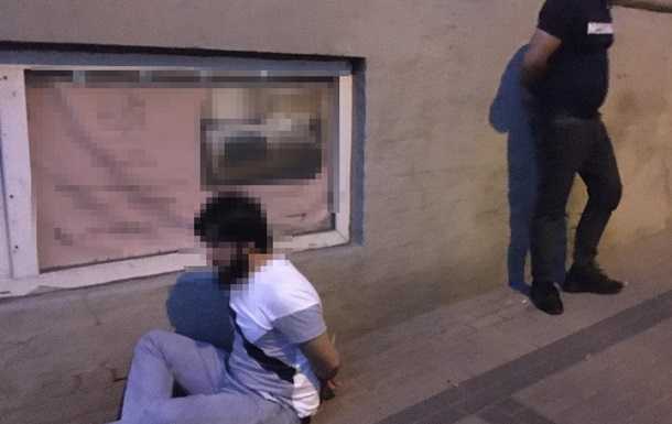 Напади з використанням медпрепаратів: у Києві затримано учасників ОЗУ