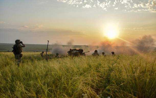 На Донбасі 14 разів обстрілів, поранені двоє бійців