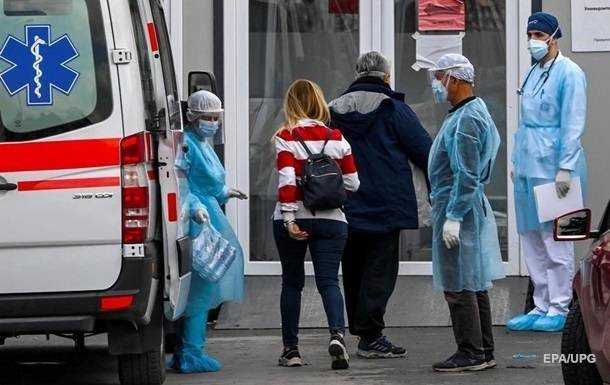 У трьох регіонах України високі показники COVID-госпіталізацій