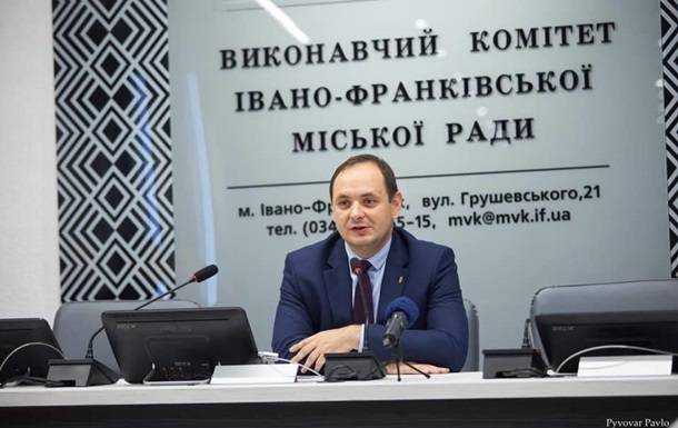 Мер Івано-Франківська зібрав сотню історій про вагітність після вакцини