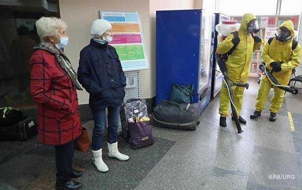 У Росії рекордна COVID-смертність і кількість заражень