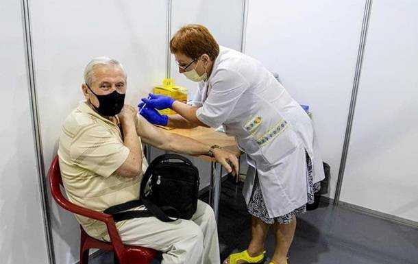 В Україні вакцинували 30% дорослих - Ляшко