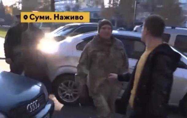 У Сумах напали на журналістів каналу НАШ