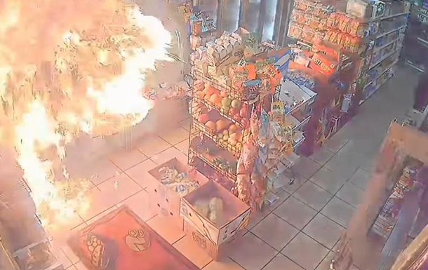 У Нью-Йорку магазин підпалили "коктейлем Молотова"
