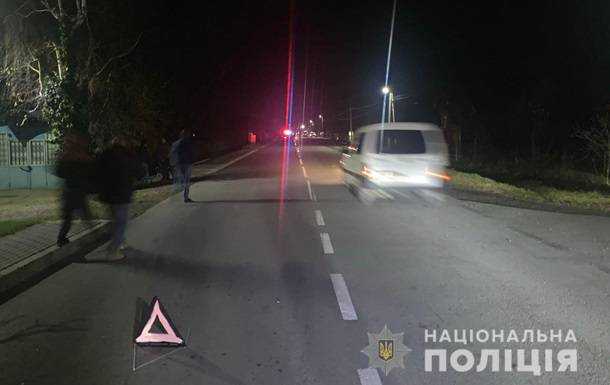 Під Львовом у потрійній ДТП загинули двоє людей