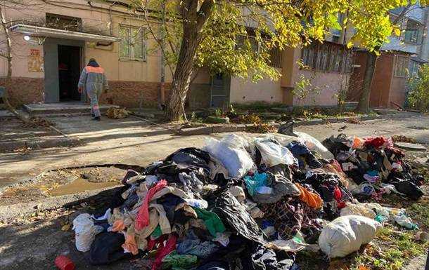 З квартири одеситки вивезли три самоскиди сміття