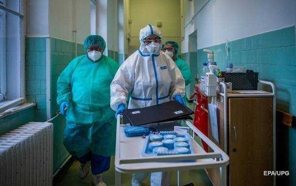 В Україні майже 17 тисяч нових заражень COVID-19