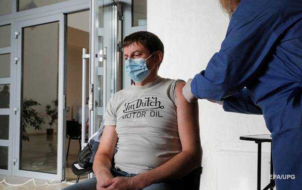 В Україні за місяць щепили більше 4,1 млн осіб
