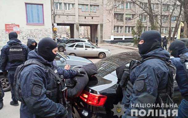 У Дніпрі затримали трьох іноземців, які грабували квартири