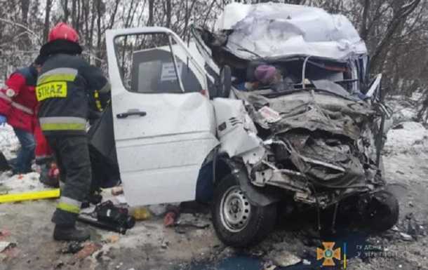 У ДТП під Черніговом загинули закохані, які збиралися одружитися