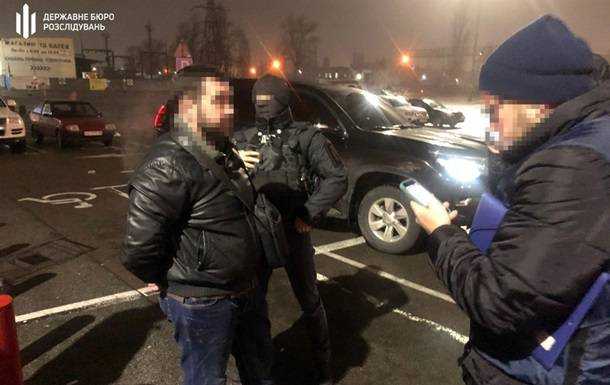 Заступник директора одного з підприємств Укроборонпрому вимагав хабар