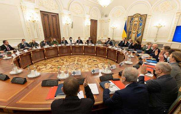 Стало відомо, проти кого запровадили нові санкції на засіданні РНБО