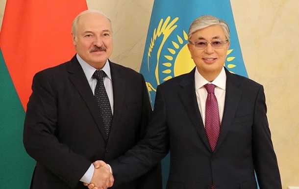 Лукашенко провів переговори з Путіним і Токаєвим