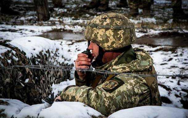 На Донбасі п'ять порушень: поранений боєць ЗСУ
