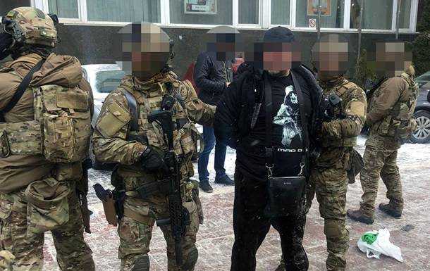 У Києві у бізнесмена вимагали 1 млн. доларів