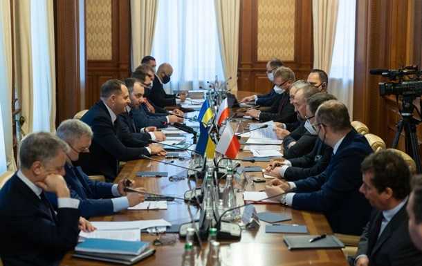 Опубліковано спільну заяву делегацій України і Польщі