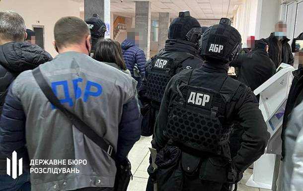У мерії Кривого Рогу відбуваються обшуки