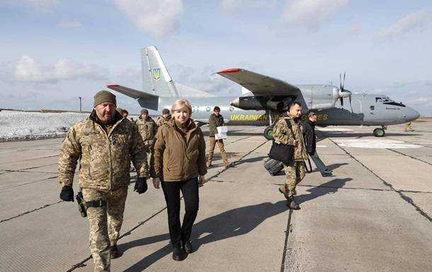 На Донбас почали прибувати нардепи