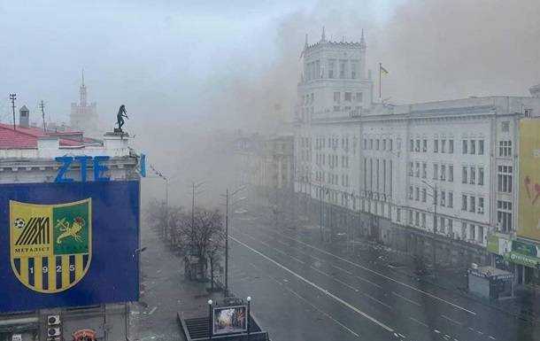 У Харкові ракета влучила в будівлю міськради