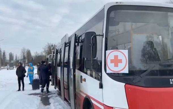Гуманітарний коридор із Сум запрацював