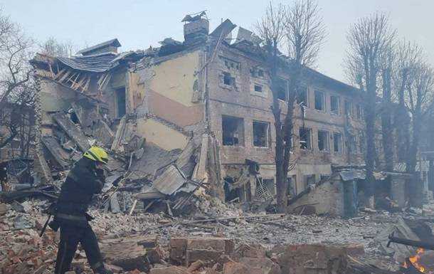 Дніпро зазнав трьох авіаударів