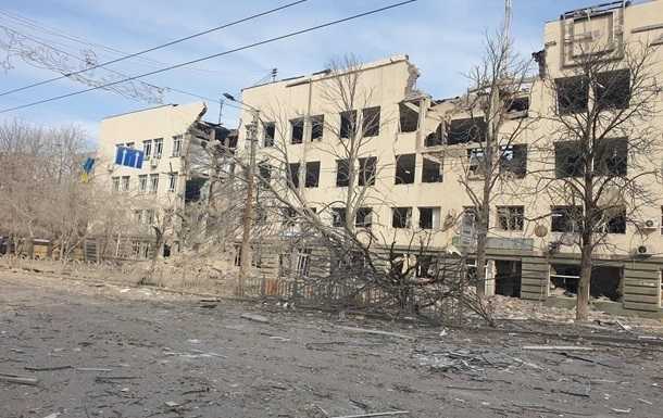 Зруйнований Маріуполь показали з висоти
