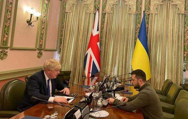 До Києва терміново приїде Джонсон