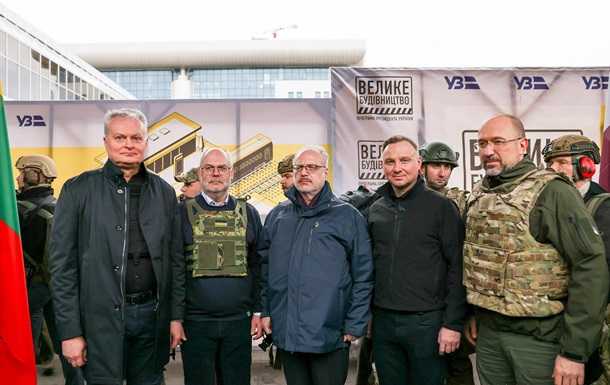 Президенти Польщі та країн Балтії прибули до Києва