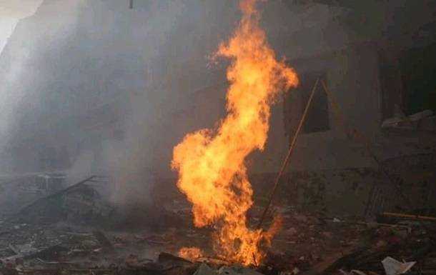 Обстріли у Харкові: горить кілька багатоповерхівок