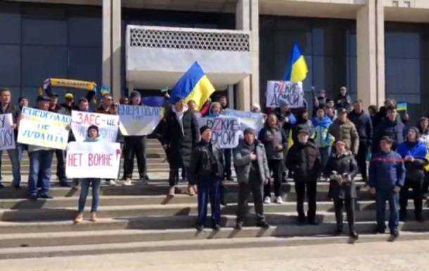 Мер Енергодара повідомив про можливість виїхати з окупованого міста