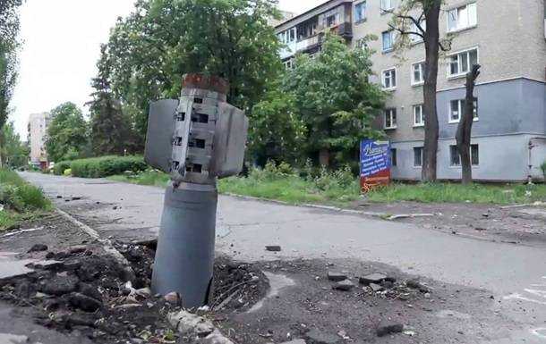 Війська РФ потужно обстрілюють Сєвєродонецьк - Гайдай