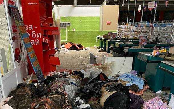 У Маріуполі окупанти звозять трупи до магазину. Фото 18+